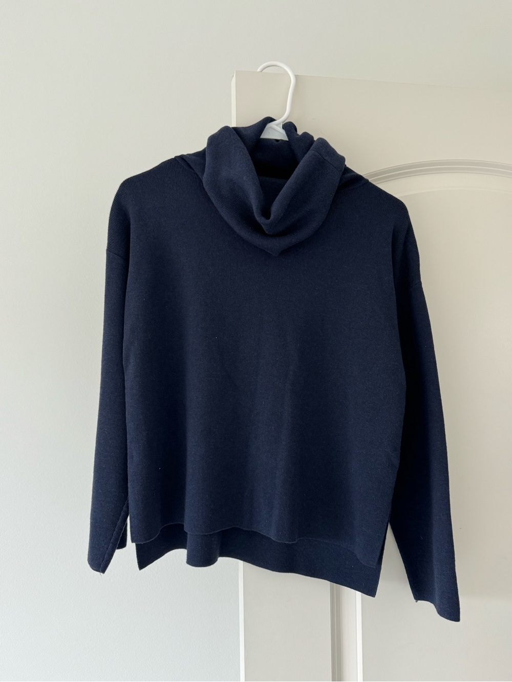 Navy Cozy H&M Sweater